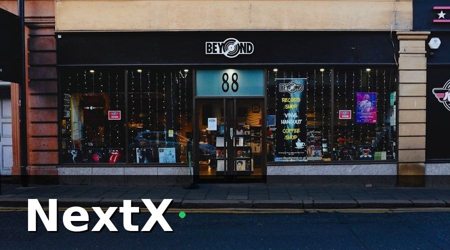 NextX — 2. Chi phí mặt bằng — Khoản đầu tư lớn nhất