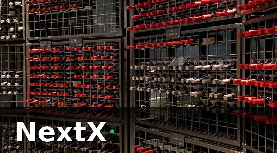 NextX — 3. So sánh mô hình chi phí: SaaS vs. On-premise cho cửa hàng kính