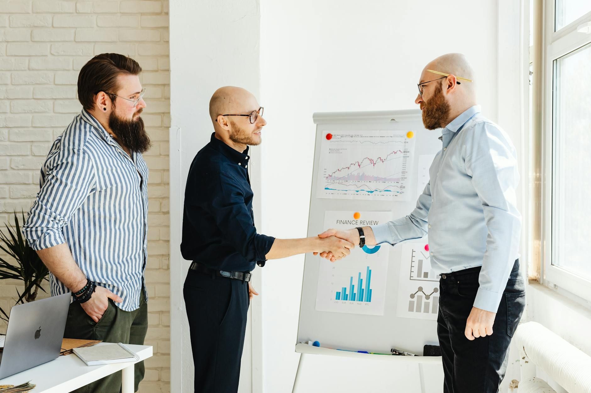 NextX — 4 tiêu chí chọn CRM cho đội sales nhỏ