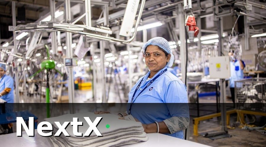 NextX — 1. Vì Sao Ngành Dược Phẩm Đặc Biệt Khó Số Hóa?