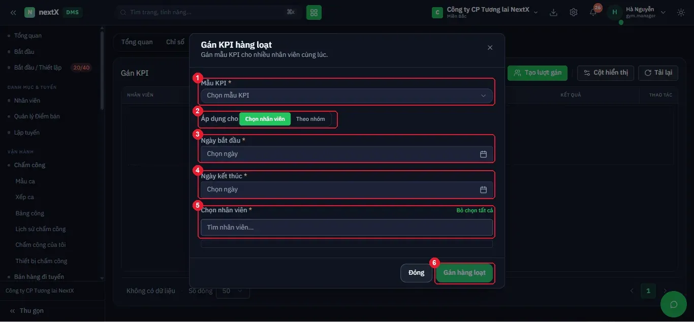 Hộp thoại Gán KPI hàng loạt: chọn mẫu KPI, phạm vi áp dụng theo nhân viên hoặc theo nhóm, và khoảng ngày.
