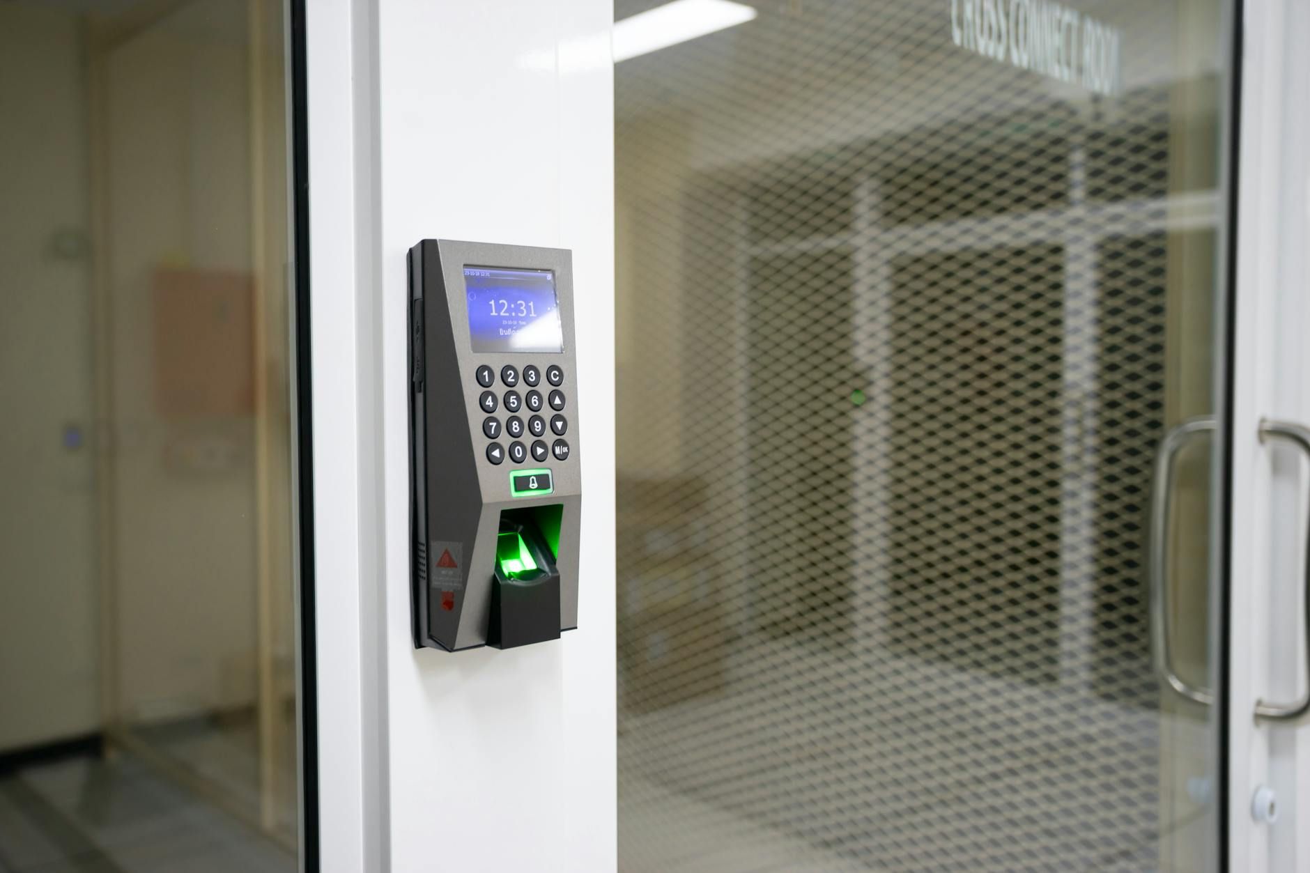 NextX — Cách thiết lập phân quyền CRM theo vai trò: 5 bước thực tế