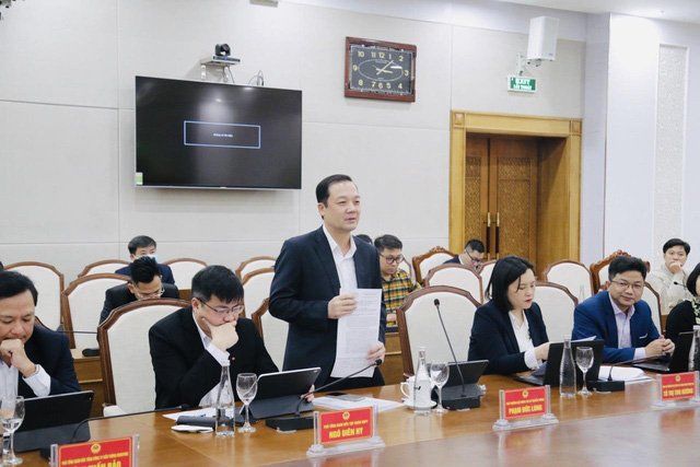 Thứ trưởng Phạm Đức Lương